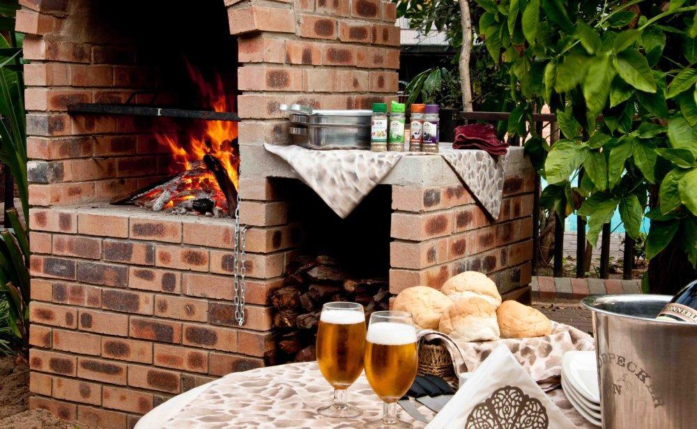 Woodpecker Inn Richards Bay Extérieur photo